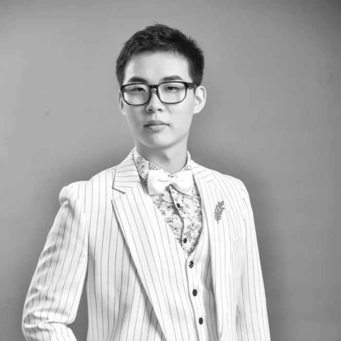 Jinyang Liu
